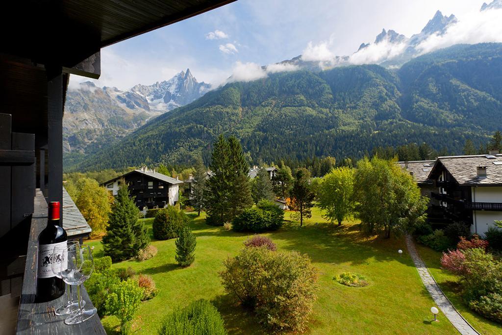Apartment Les Drus - Alpes Travel - Chamonix - Sleeps 6 Exterior foto